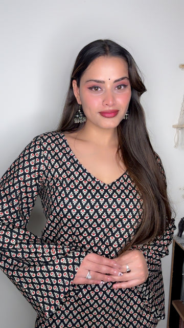 Adaa: Black Buti Corset Kurti